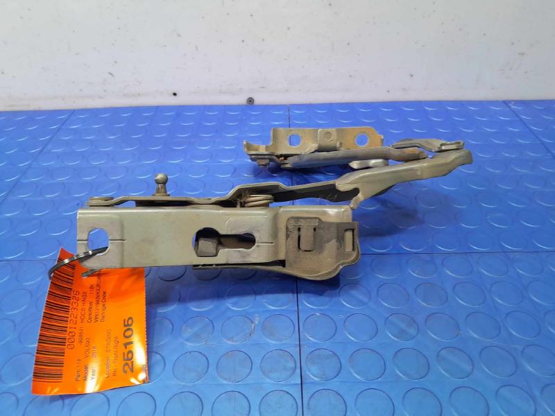 2018 Volvo S90 Hood Hinge