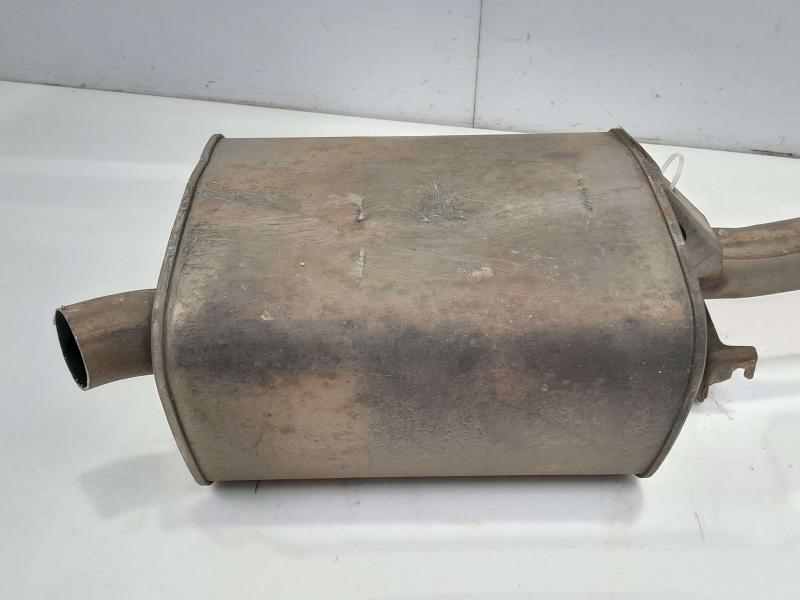 2014 Chevrolet Caprice Muffler