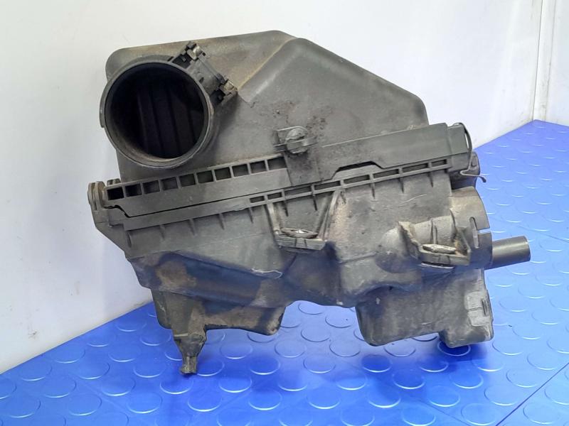 2014-2019 Nissan Versa 1.6L Engine Air Cleaner Box Assembly OEM 165009KA0A