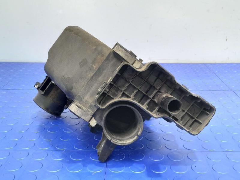 2014-2019 Nissan Versa 1.6L Engine Air Cleaner Box Assembly OEM 165009KA0A