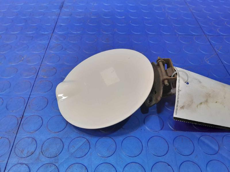 2009-2020 Dodge Journey Fuel Filler Door Gas Flap White PW3 OEM 5076926AE