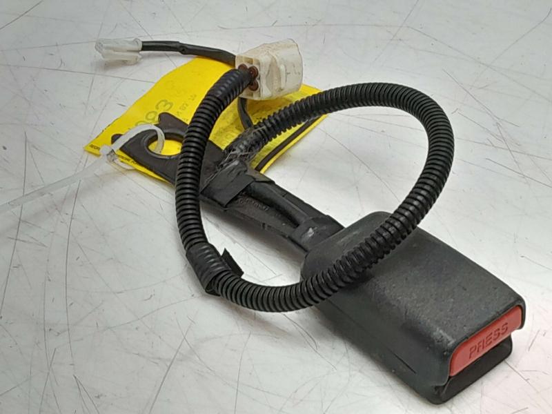 2012 Toyota Prius Front Seat Belt