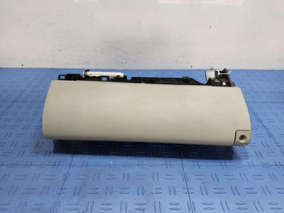 2013 Toyota Camry Glove Box