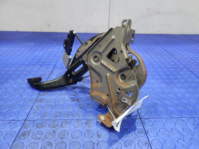2009-2015 Honda Pilot Parking Brake Pedal Assembly Genuine OEM 47101-SZA-A01