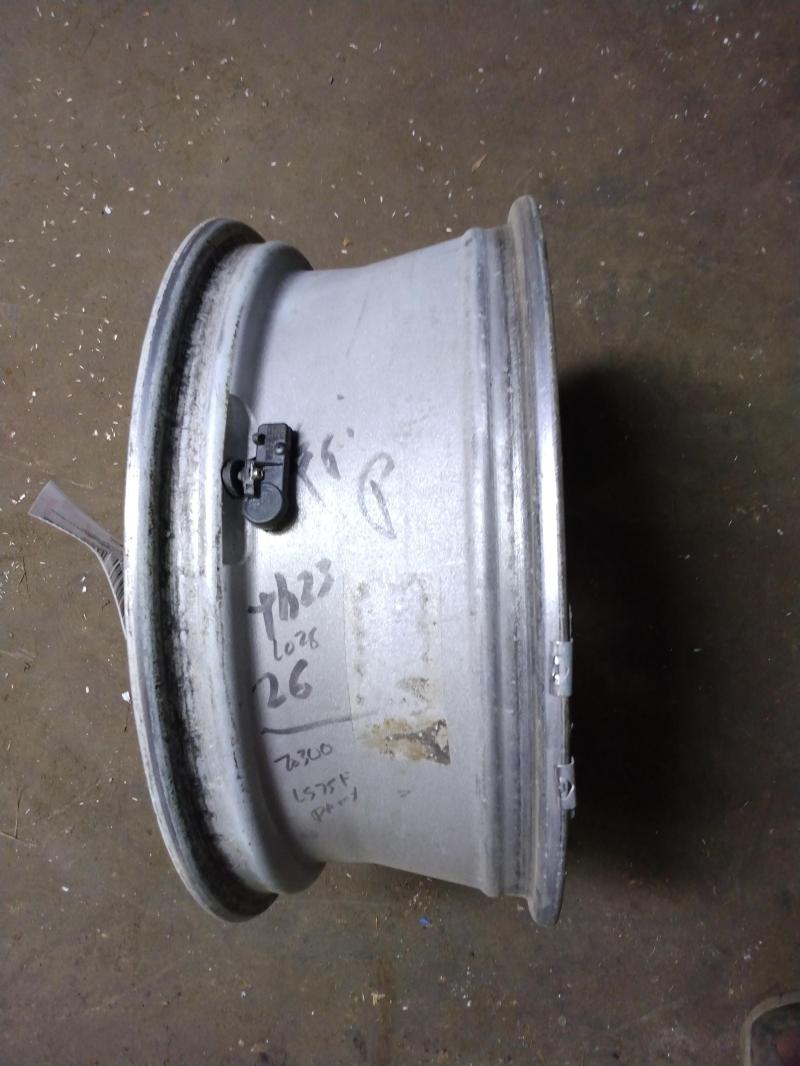 2010 Volvo XC90 Wheel