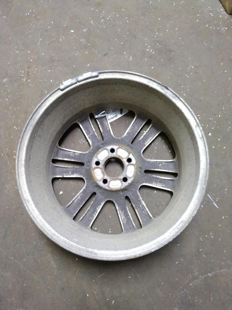 2010 Volvo XC90 Wheel