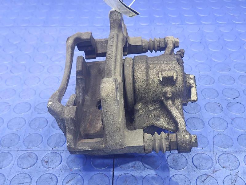 2015 Volkswagen Golf Caliper