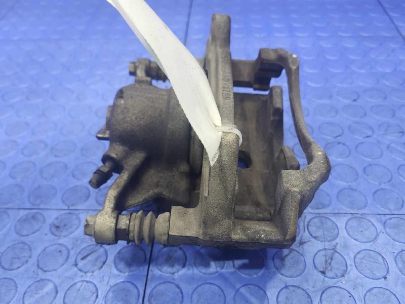 2015 Volkswagen Golf Caliper