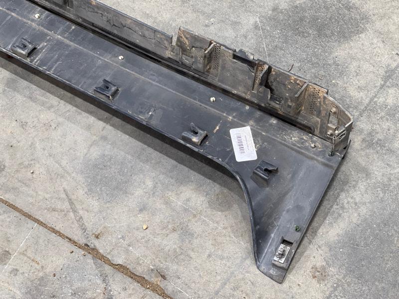 2020 GMC Terrain Rocker Moulding