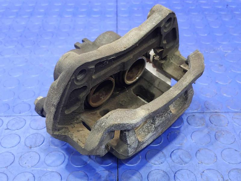 2008 Infiniti G35 Caliper