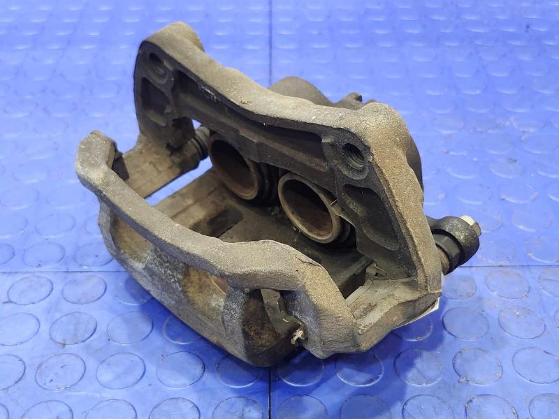 2008 Infiniti G35 Caliper