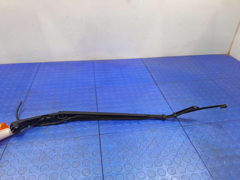 2015 Subaru Crosstrek Wiper Arm