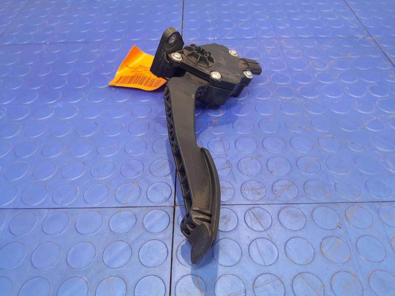 2014-2016 Subaru Forester Accelerator Pedal Assembly Genuine OEM 36010FJ010
