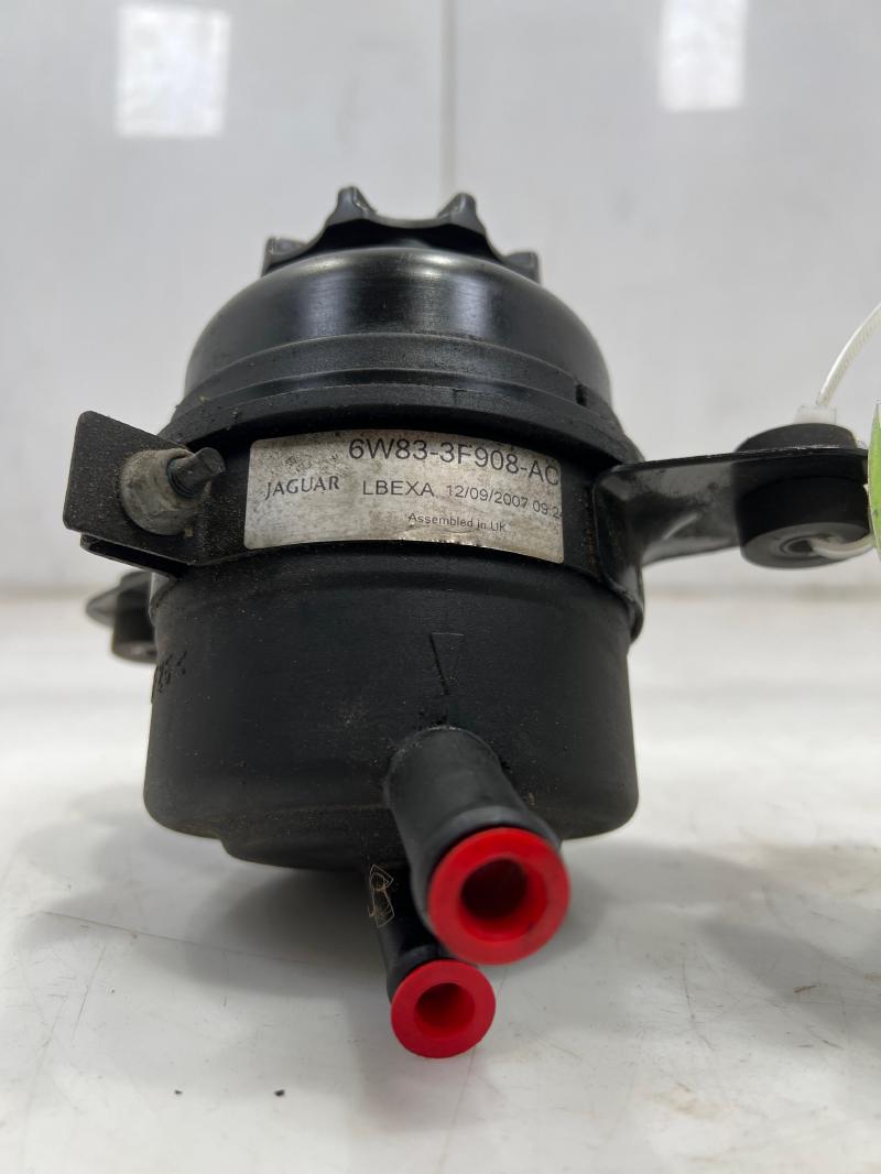 2007 - 2015 Jaguar XK XKR XKR-S 4.2L 5.0L Power Steering Reservoir OEM C2P17387