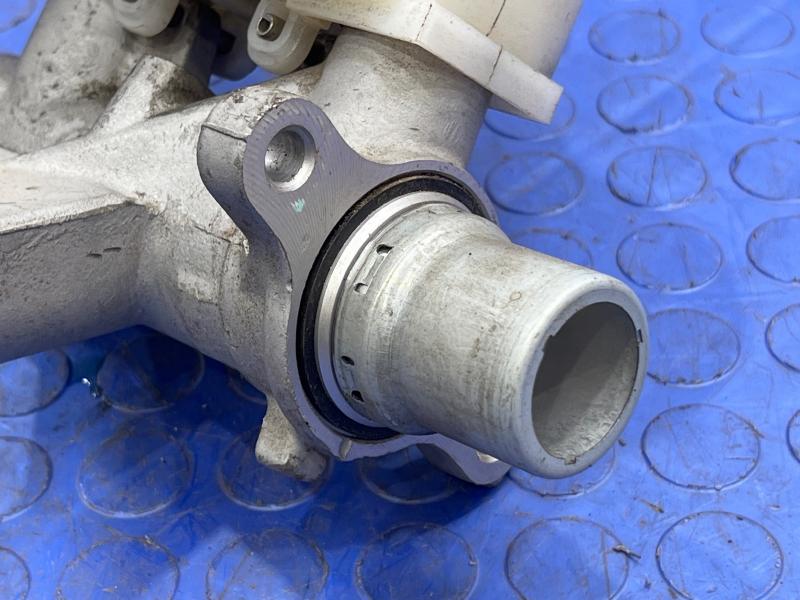 2015-2017 Ford F-150 Brake Master Cylinder Assembly Genuine OEM Part GL3Z2140A