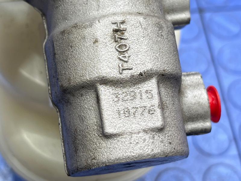 2015-2017 Ford F-150 Brake Master Cylinder Assembly Genuine OEM Part GL3Z2140A