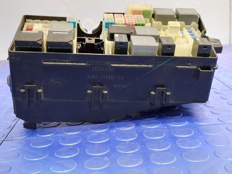 2018 Ford Focus Engine Fuse Box