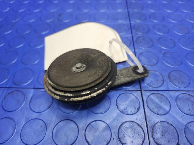 2010-2013 Toyota Highlander High Note Horn Assembly Genuine OEM 865100C070