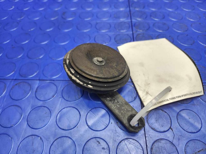 2010-2013 Toyota Highlander High Note Horn Assembly Genuine OEM 865100C070