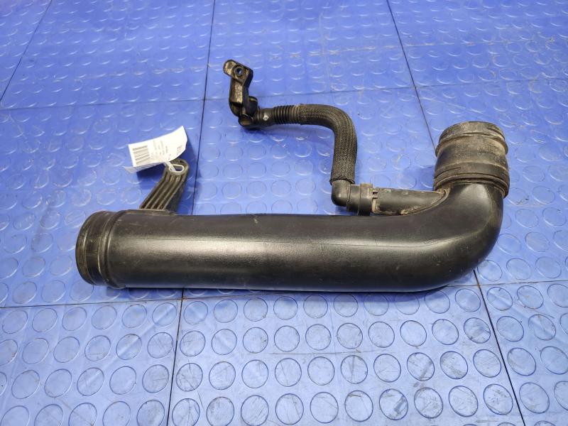2015 Volkswagen Beetle Air Intake Tube/Resonator