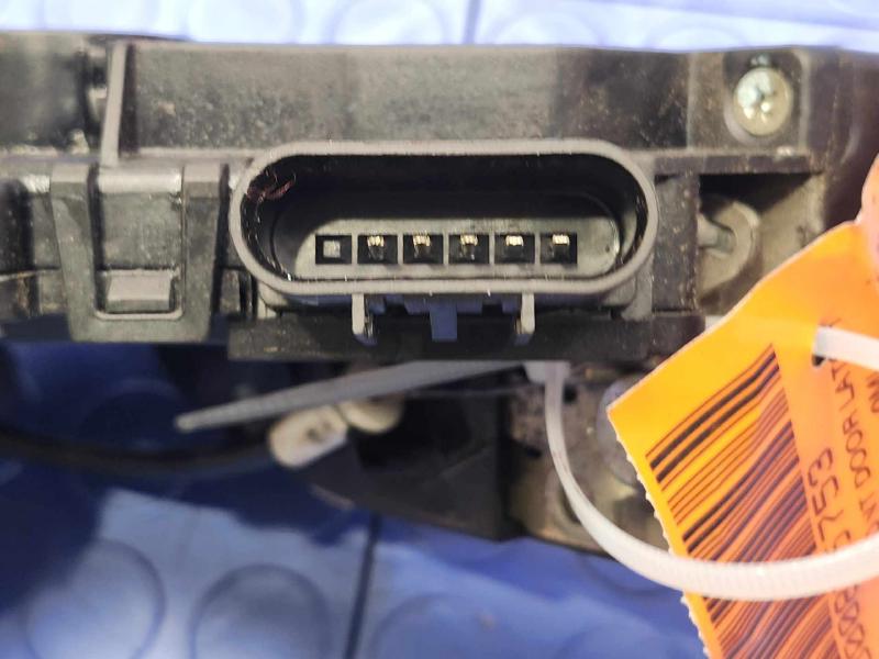 2009 Smart Fortwo Front Door Latch