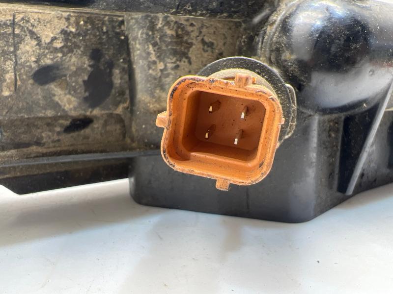 2011 - 2014 Hyundai Sonata 2.4L Thermostat Unit - Hyundai OEM (25600-2G500)