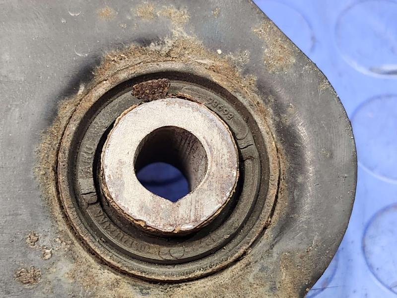 2014 Dodge Journey Lower Control Arm Rr