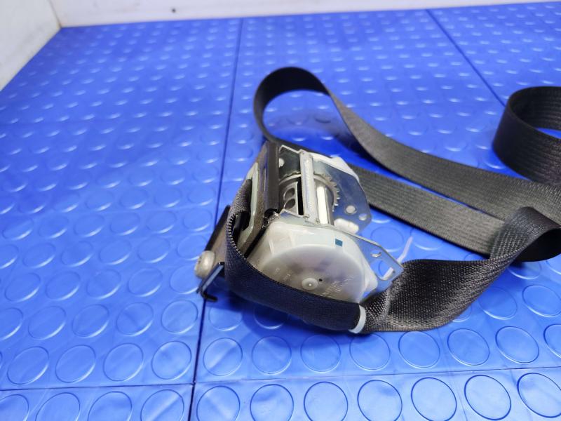 2014 Ford Mustang Rear Seat Belt