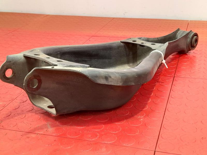 2018 Toyota Highlander Lower Control Arm Rr