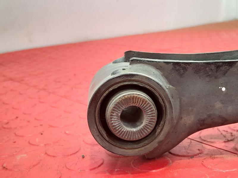 2018 Toyota Highlander Lower Control Arm Rr