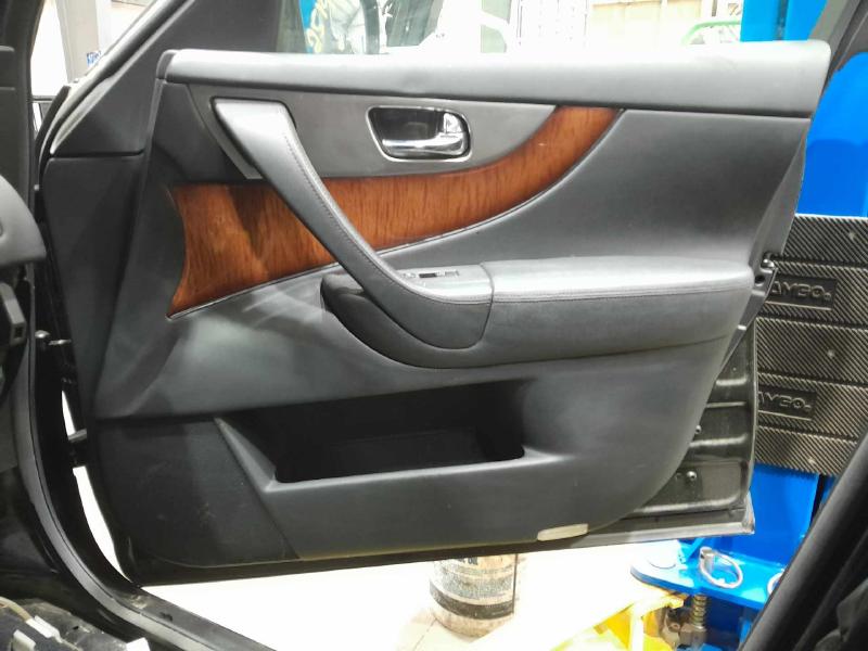2013 Infiniti FX35 Front Door Trim Panel