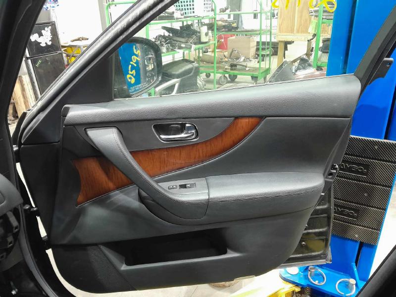 2013 Infiniti FX35 Front Door Trim Panel