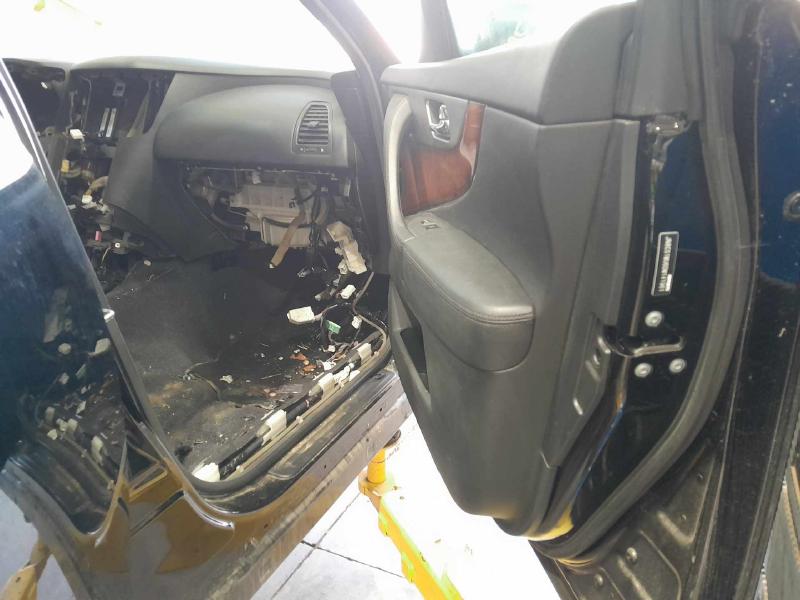 2013 Infiniti FX35 Front Door Trim Panel