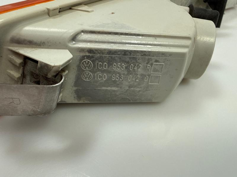 2006 Volkswagen Beetle Fog/Mark/Park/Turn Light/Lamp
