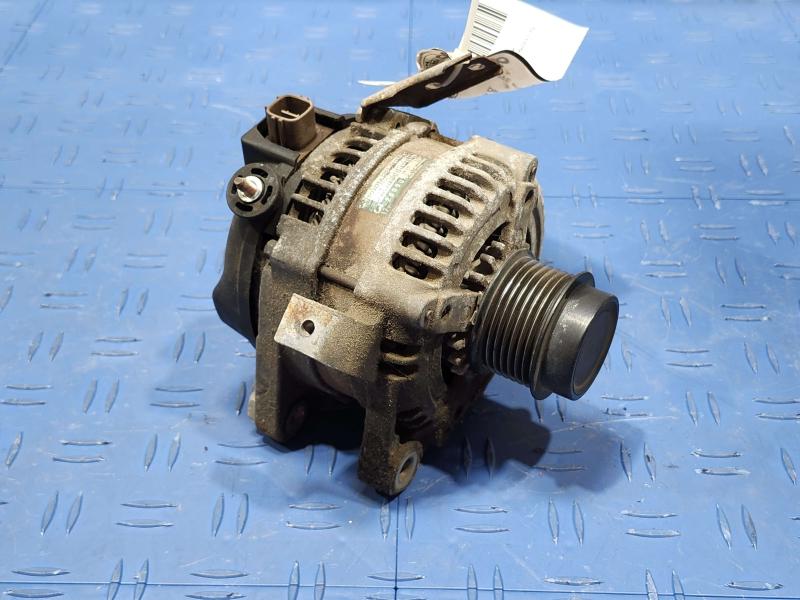 2007 Toyota RAV4 Alternator