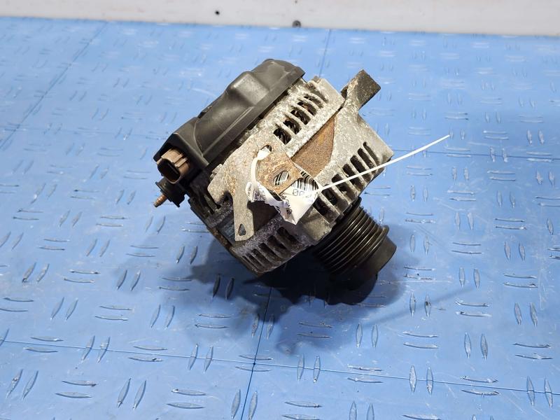 2007 Toyota RAV4 Alternator