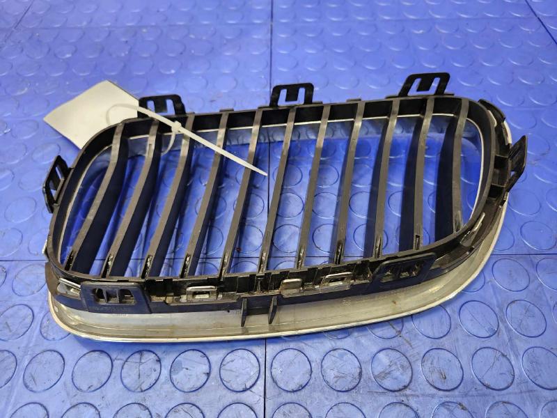2014 BMW 228i Grille
