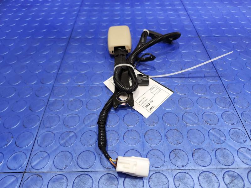 2018 Toyota Highlander Front Seat Belt