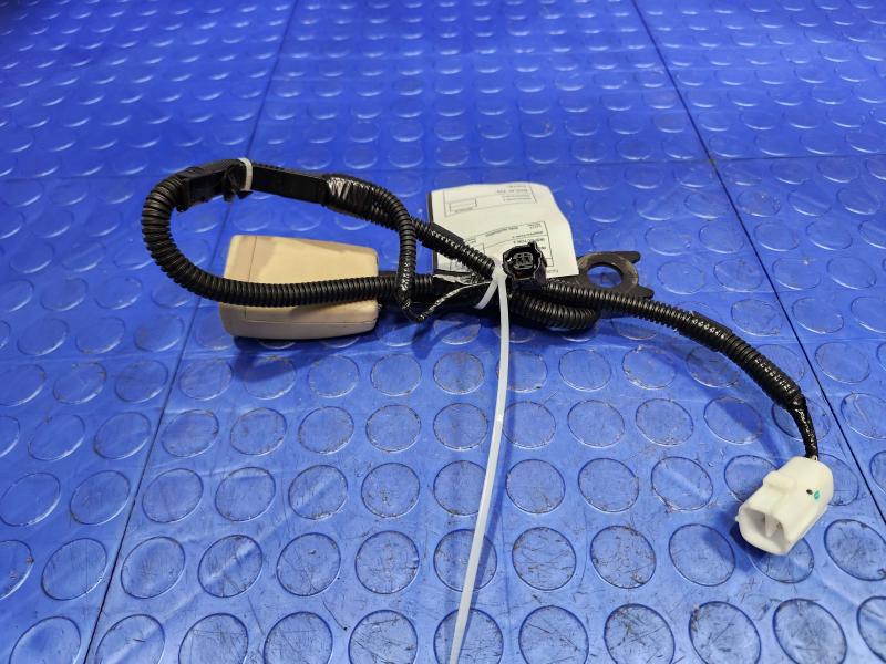 2018 Toyota Highlander Front Seat Belt