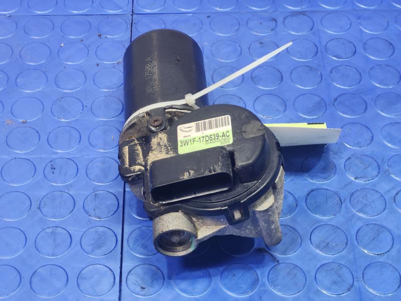 2003 Lincoln Town Car Wiper Motor Front