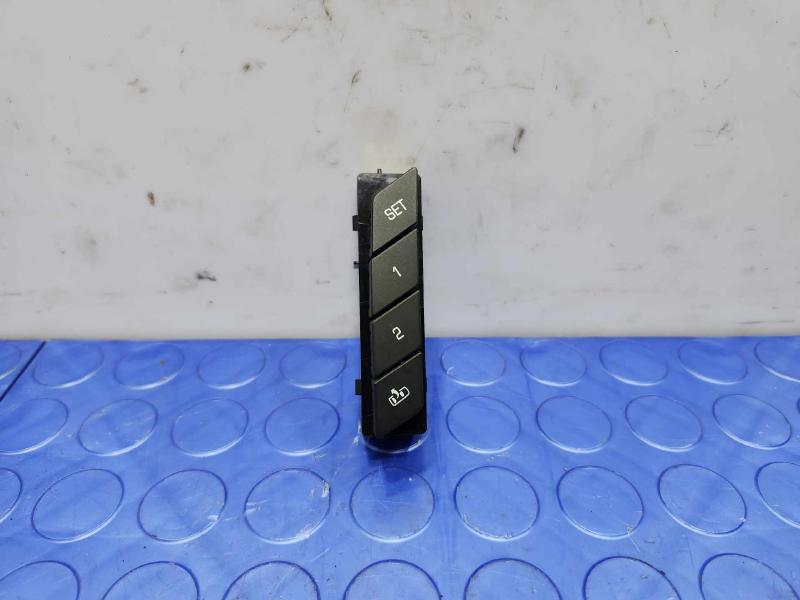 2014 Cadillac CTS Door Switch Front