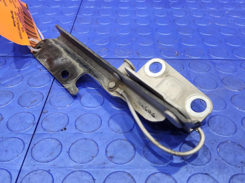 2006 Ford Mustang Hood Hinge