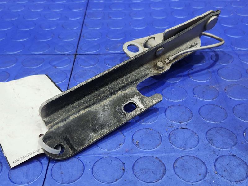 2006 Ford Mustang Hood Hinge