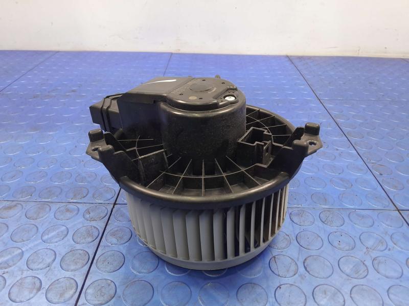 2014 Toyota Corolla Blower Motor