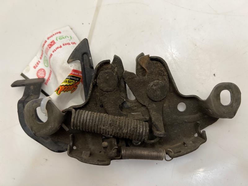 2000 - 2004 Nissan Xterra Hood Latch Lock Assembly OEM 656013S500