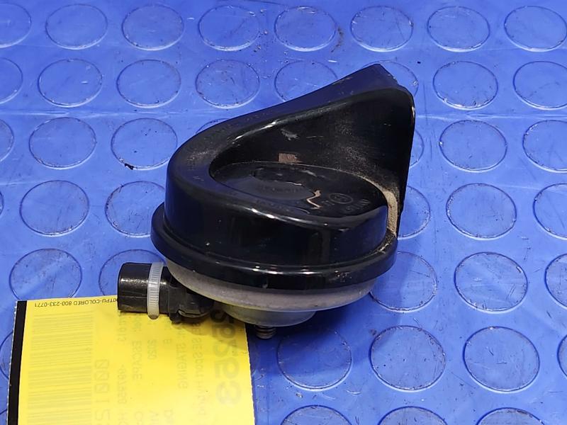 2020 Ford Escape Horn