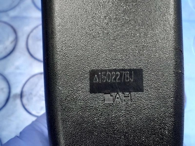 2015 Subaru Crosstrek Front Seat Belt