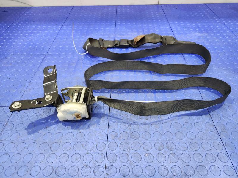 2008 Subaru Legacy Rear Seat Belt