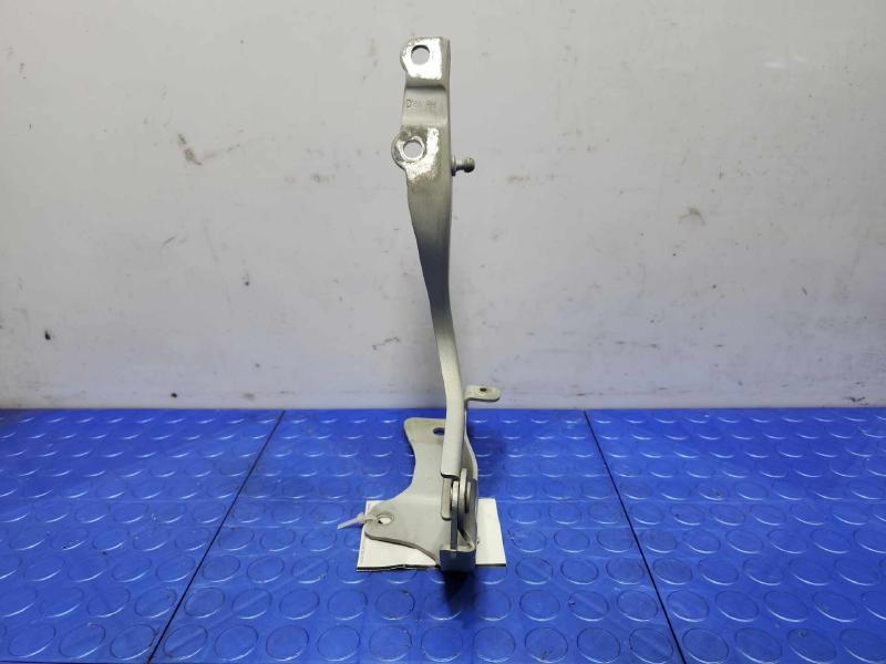2013 Hyundai Santa Fe Hood Hinge