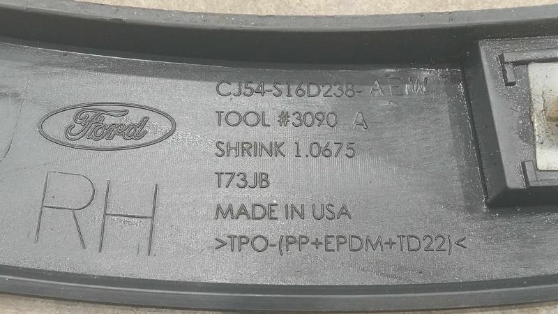 2013 Ford Escape Wheel Opening Moulding